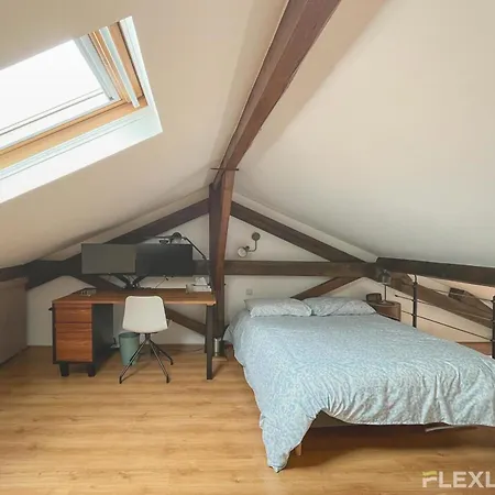Flexliving - One Bedroom With Balcony - شقة باريس